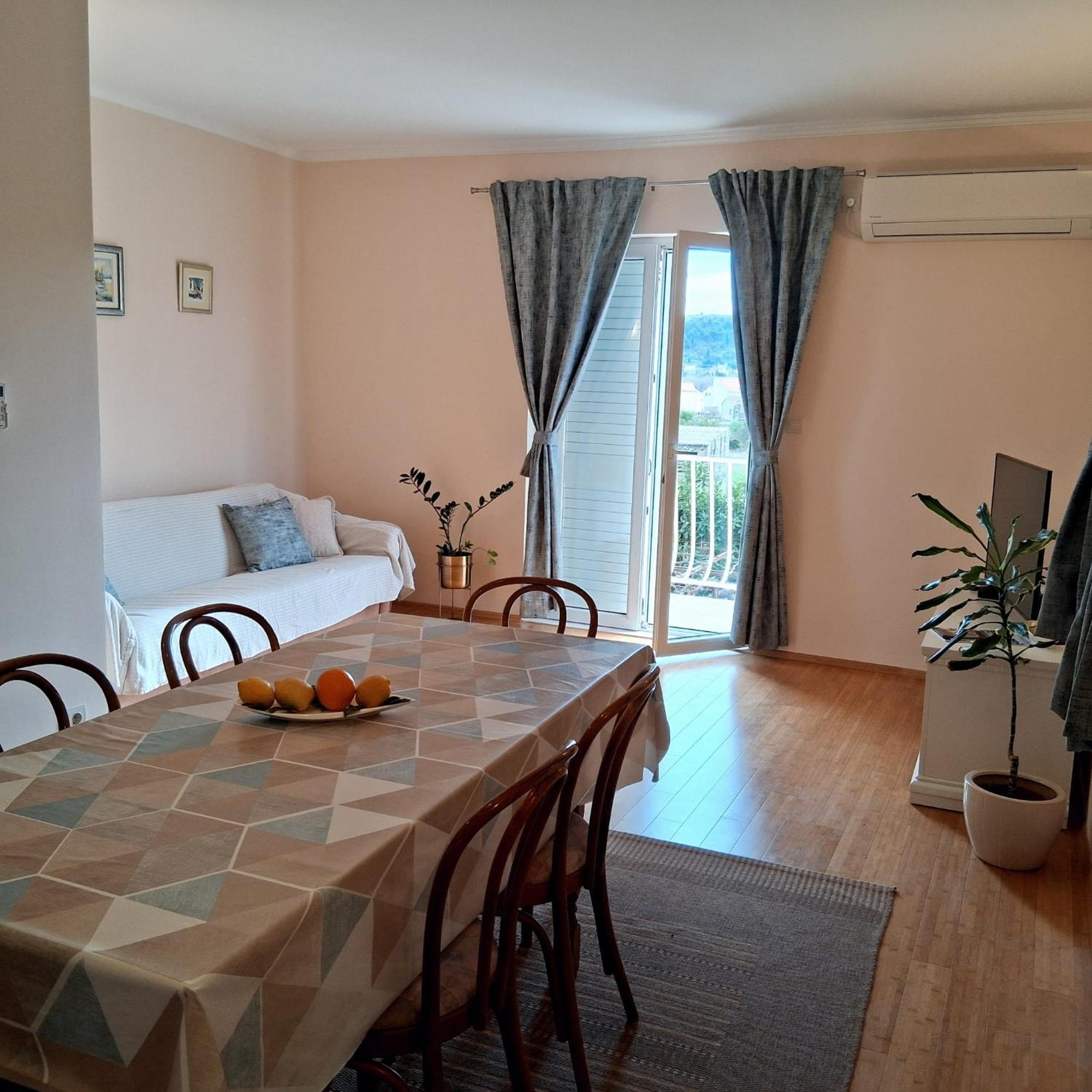 מליני Apartment Marijana מראה חיצוני תמונה