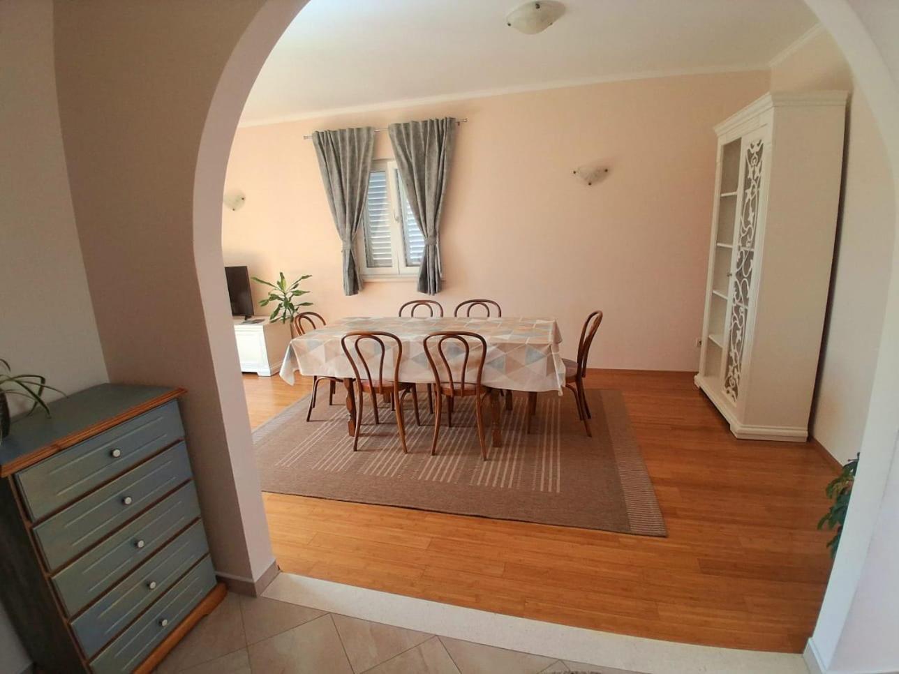 מליני Apartment Marijana מראה חיצוני תמונה